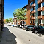 Liv Apartament *